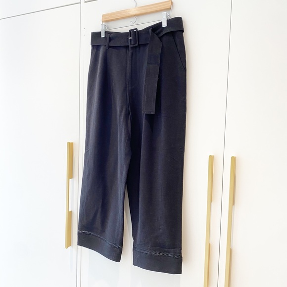 Club Monaco Ayto belted pant in black - Picture 2 of 11